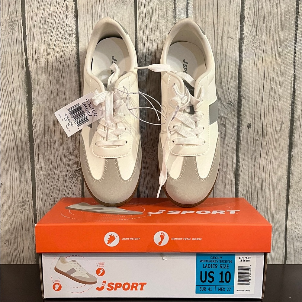 NWT Women's J Sport Stylish sneakers in white and gray Size 10
